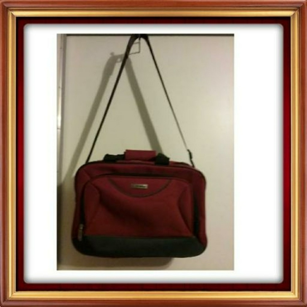 Carry-on  Or Week End  Bag